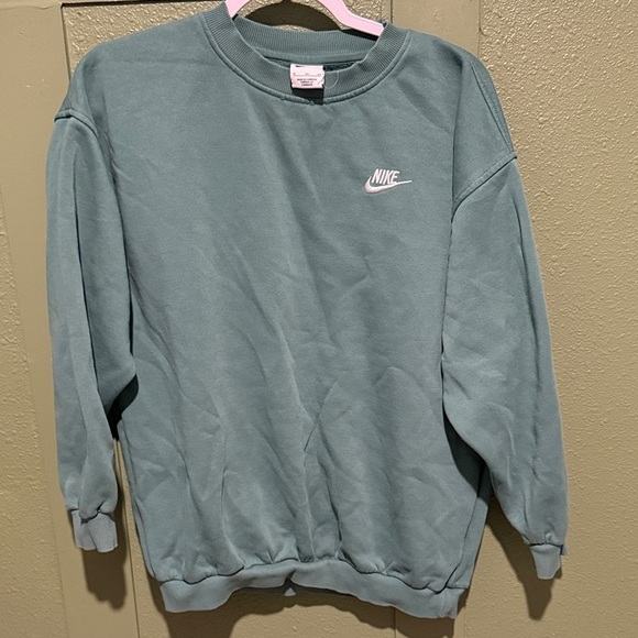Nike Other - Nike Kids Green Sweatshirt